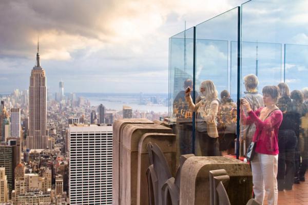 مقاله: بر بلندای Rock Observation Deck نیویورک، کانادا